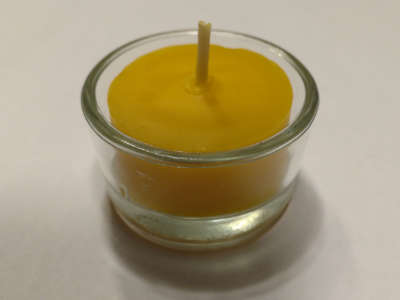 Teelicht im Glas