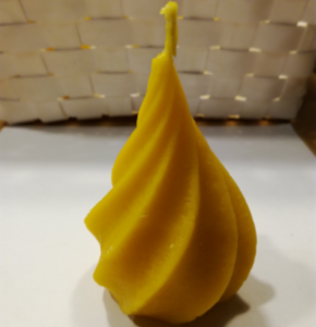 gedrehter Tropfen